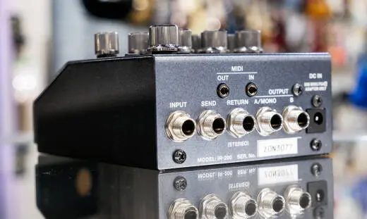 BOSS - IR-200 Amp and Cabinet Simulator 2